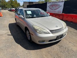 2004 Lexus ES 330