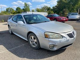 2005 Pontiac GRAND-PRIX