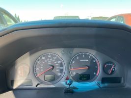 2003 Volvo XC70