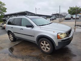 2004 Volvo XC90