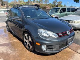2012 VOLKSWAGEN GTI