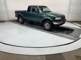1999 Mazda B-Series Truck