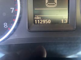 2012 VOLKSWAGEN Tiguan