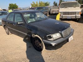 2000 Mercedes-Benz C-Class