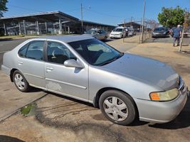2000 NISSAN Altima