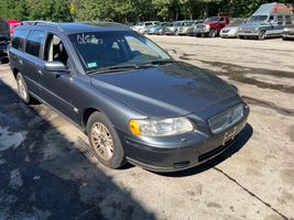 2005 Volvo V70