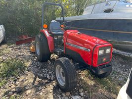 2004 MASSEY FERGUSON 1428V