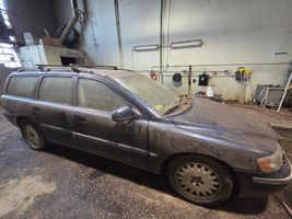 2001 Volvo V70