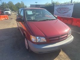 1998 Toyota Sienna