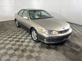 2000 Lexus ES 300