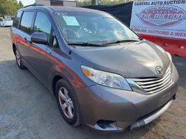 2014 Toyota Sienna
