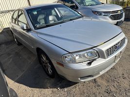 2004 Volvo S80