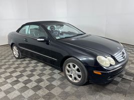 2004 Mercedes-Benz CLK-Class