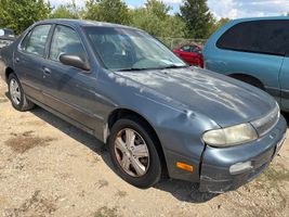 1994 NISSAN Altima