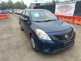 2012 NISSAN Versa