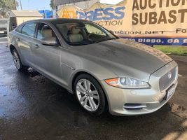 2011 Jaguar XJ