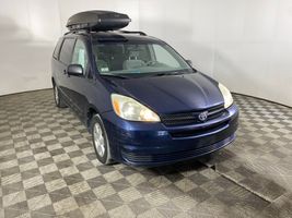 2004 Toyota Sienna