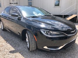 2016 Chrysler 200