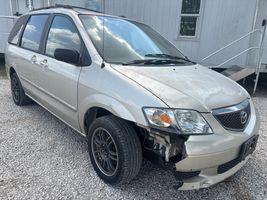2002 Mazda MPV