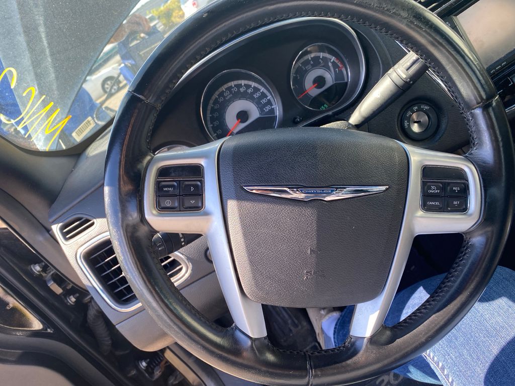 2013 CHRYSLER 200 16