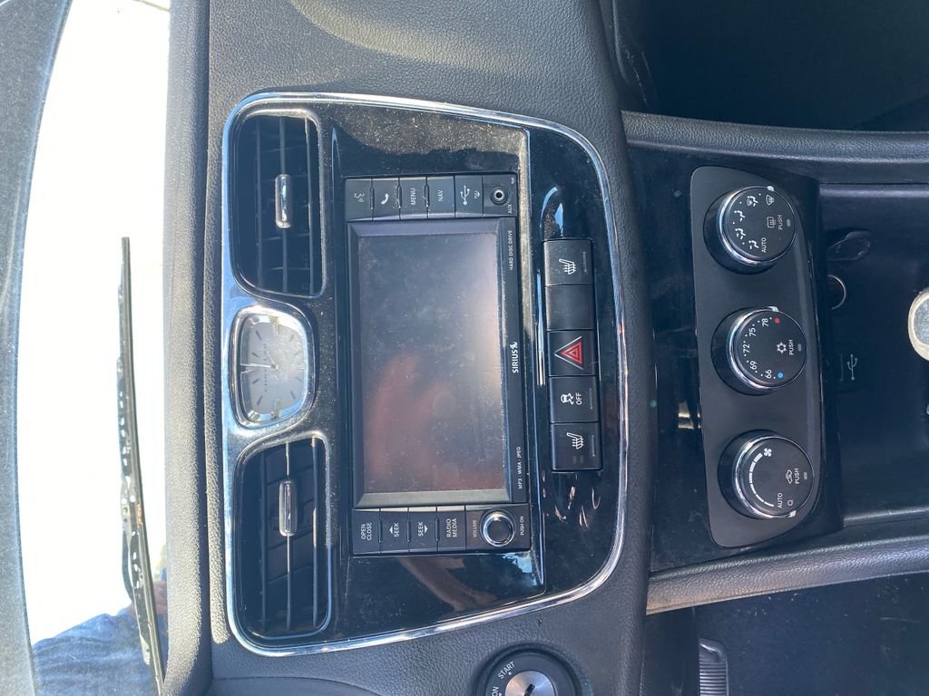 2013 CHRYSLER 200 17