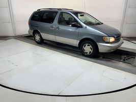 2000 Toyota Sienna
