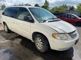 2001 Chrysler Town & Country