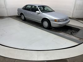 1995 Ford Taurus