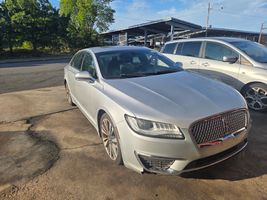 2017 Lincoln MKZ