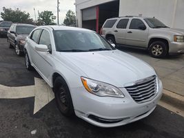 2014 Chrysler 200