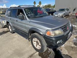 2000 Mitsubishi Montero Sport