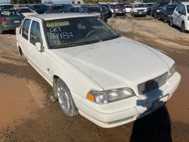 1999 Volvo S70