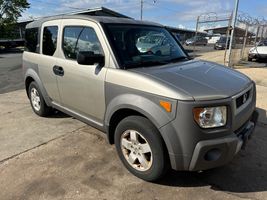 2004 Honda Element
