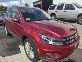 2012 VOLKSWAGEN Tiguan