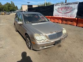 2004 Mercedes-Benz C-Class