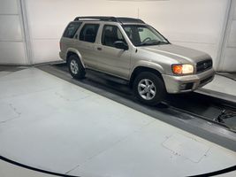 2003 NISSAN Pathfinder