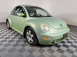 2001 VOLKSWAGEN New Beetle