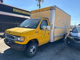 2000 Ford COMMERCIAL VANS