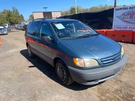 2002 Toyota Sienna