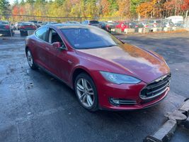2014 TESLA Model S