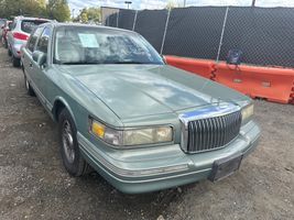 1995 Lincoln Town Car