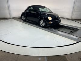 2003 VOLKSWAGEN New Beetle