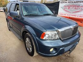 2004 Lincoln Navigator