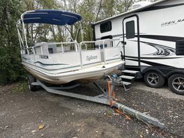 2003 SYLVAN DECK BOAT