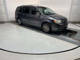 2014 Chrysler Town & Country