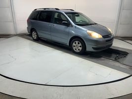 2004 Toyota Sienna