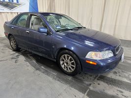 2003 Volvo S40