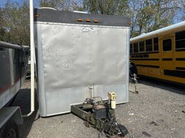 2005 CAMP TRAILER 25 FT