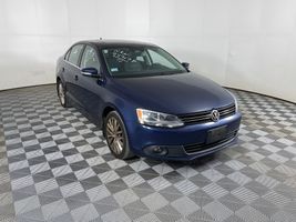 2011 VOLKSWAGEN JETTA