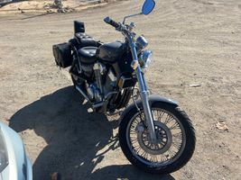 1987 Suzuki VS1400GLFH/PH INTRUDER